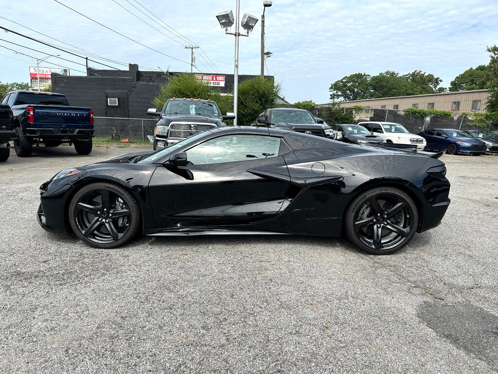 2023 Chevrolet Corvette Z06 3LZ Convertible RWD photo 2