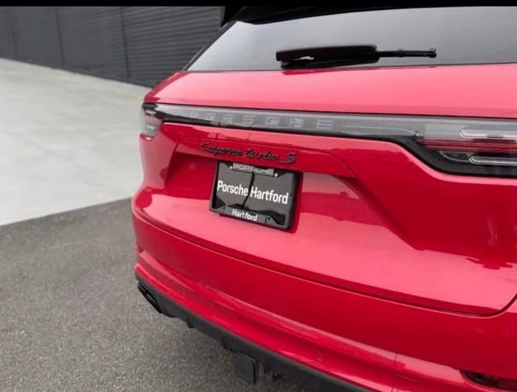 2023 Porsche Cayenne Turbo GT AWD photo 11