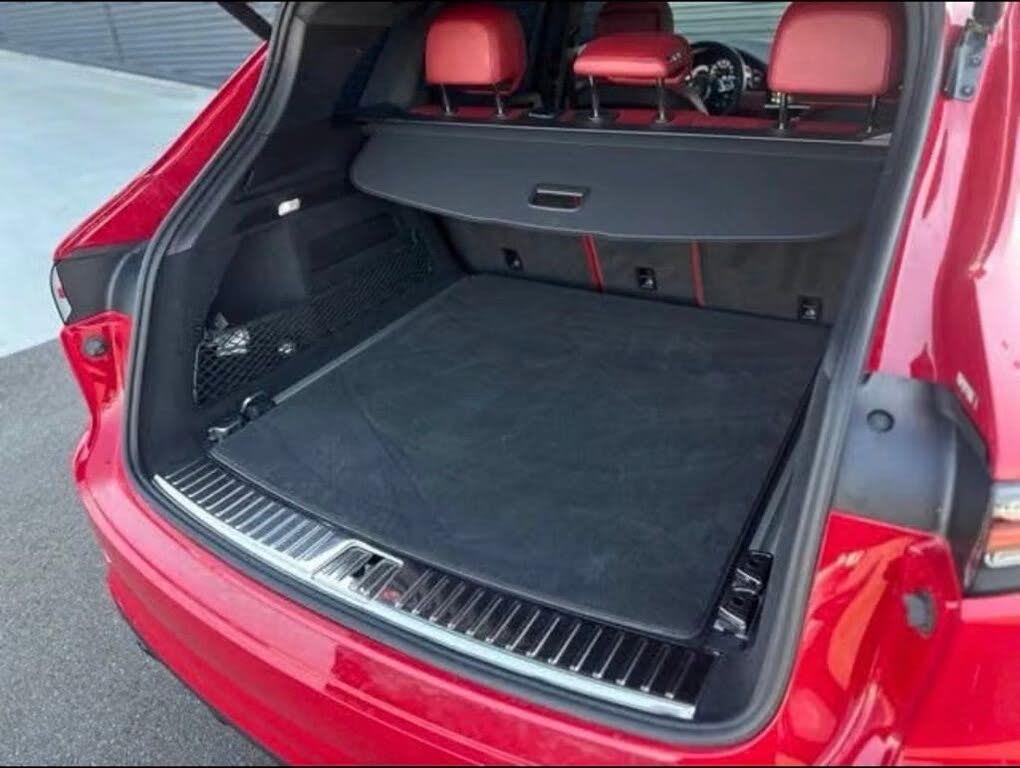 2023 Porsche Cayenne Turbo GT AWD photo 12
