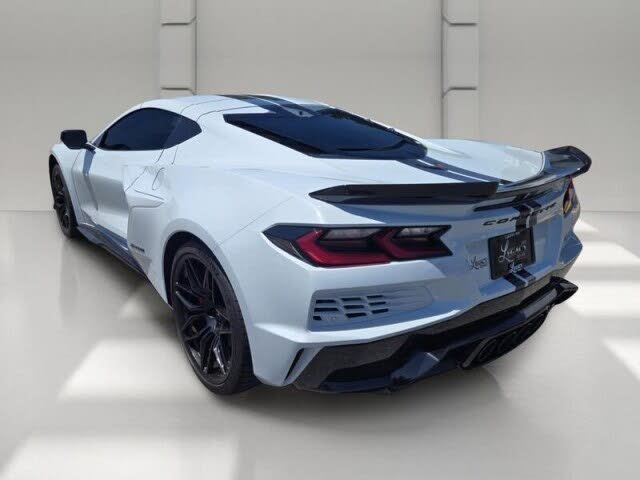 2023 Chevrolet Corvette Z06 3LZ Coupe RWD photo 5