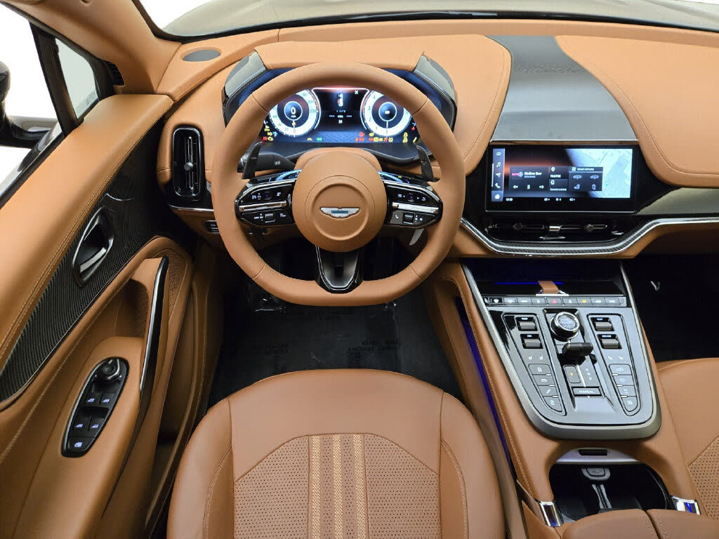 2026 Aston Martin DBX 707 AWD photo 19