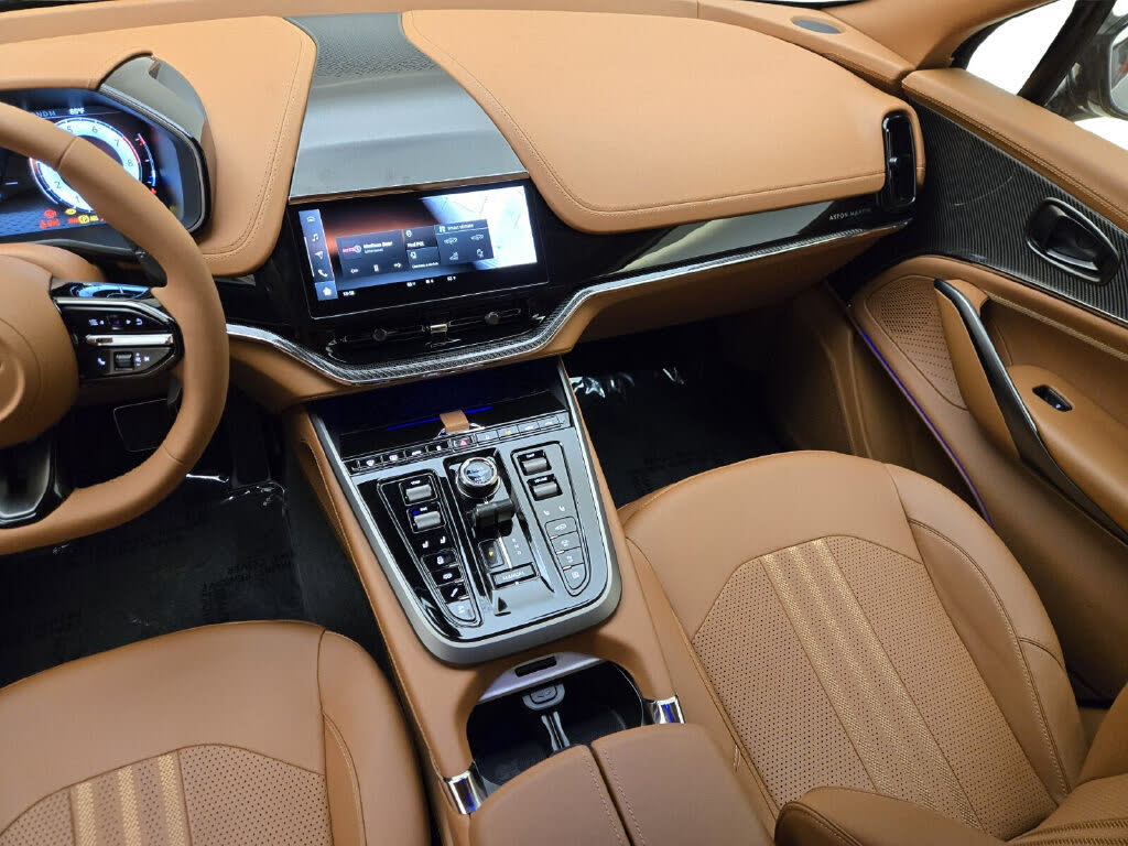 2026 Aston Martin DBX 707 AWD photo 20