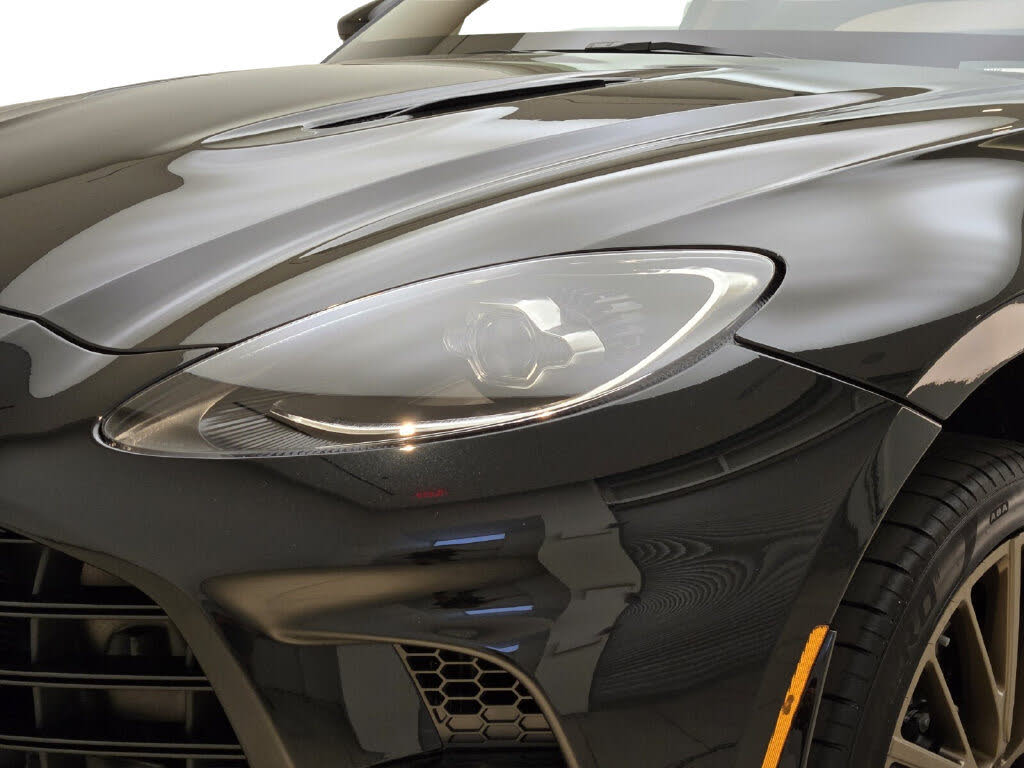 2026 Aston Martin DBX 707 AWD photo 5