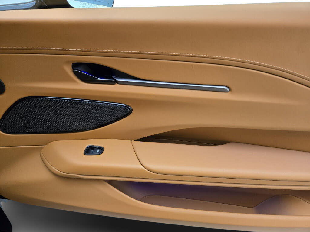 2026 Aston Martin Vantage Coupe RWD photo 20