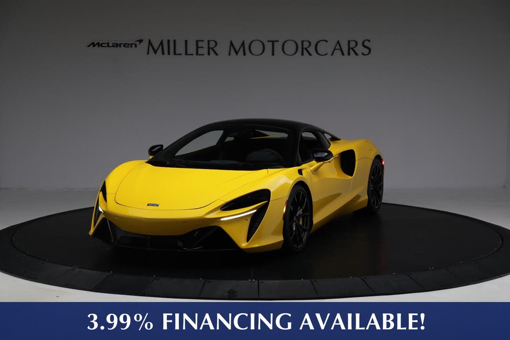 2024 McLaren Artura RWD