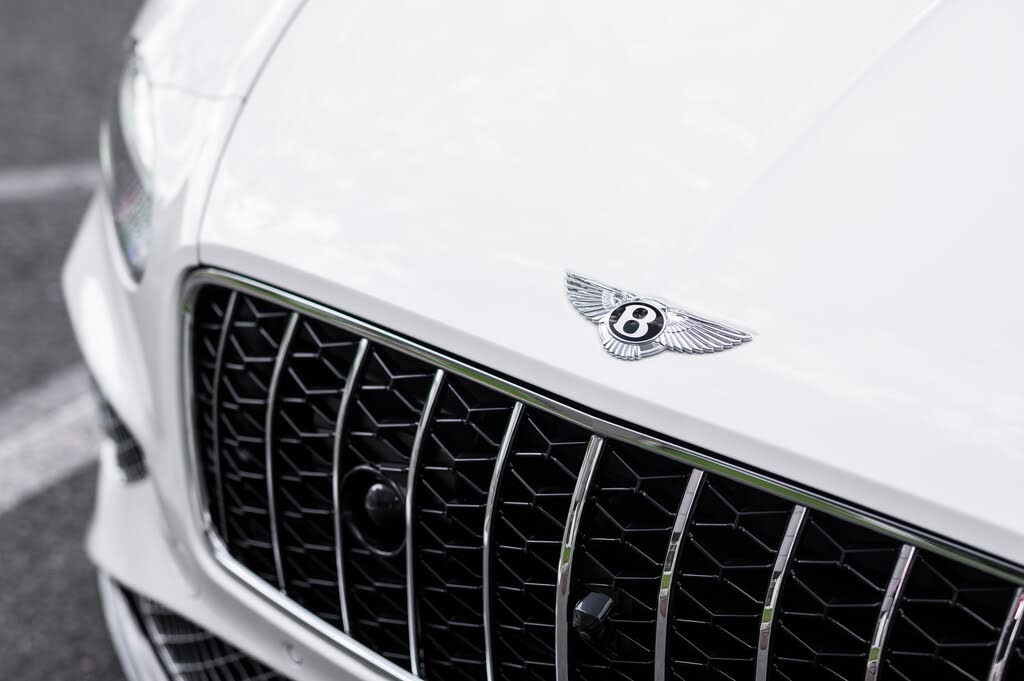 2026 Bentley Continental GTC Azure AWD photo 21