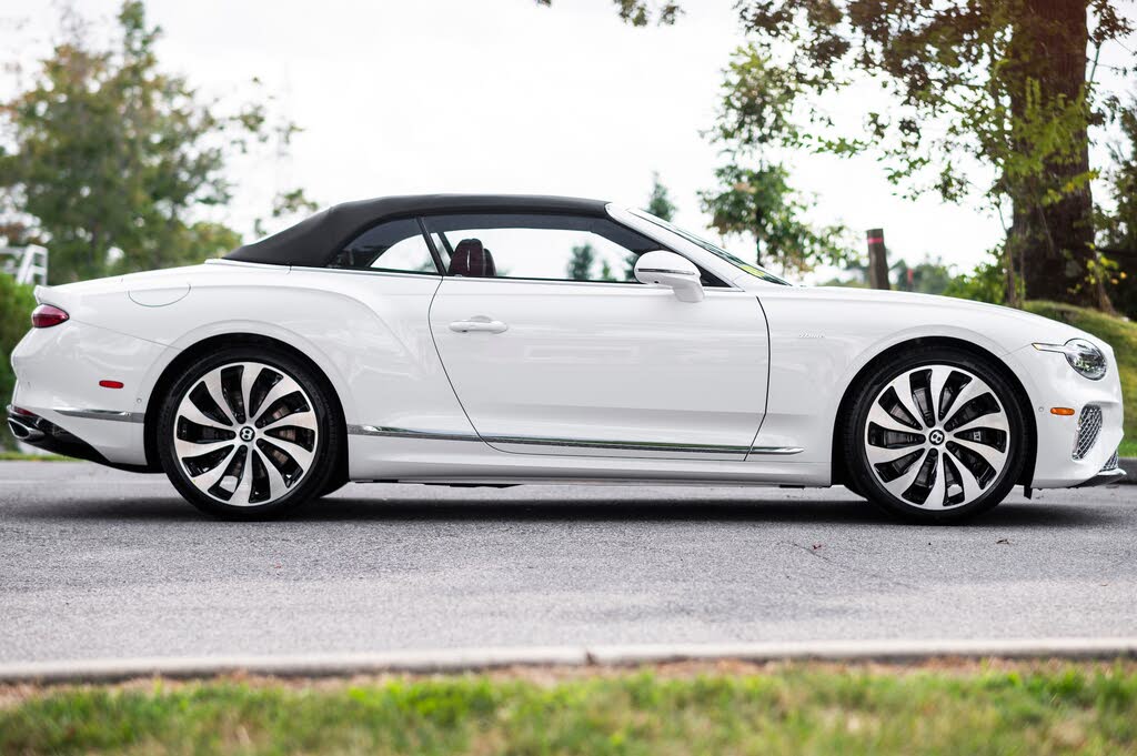 2026 Bentley Continental GTC Azure AWD photo 6