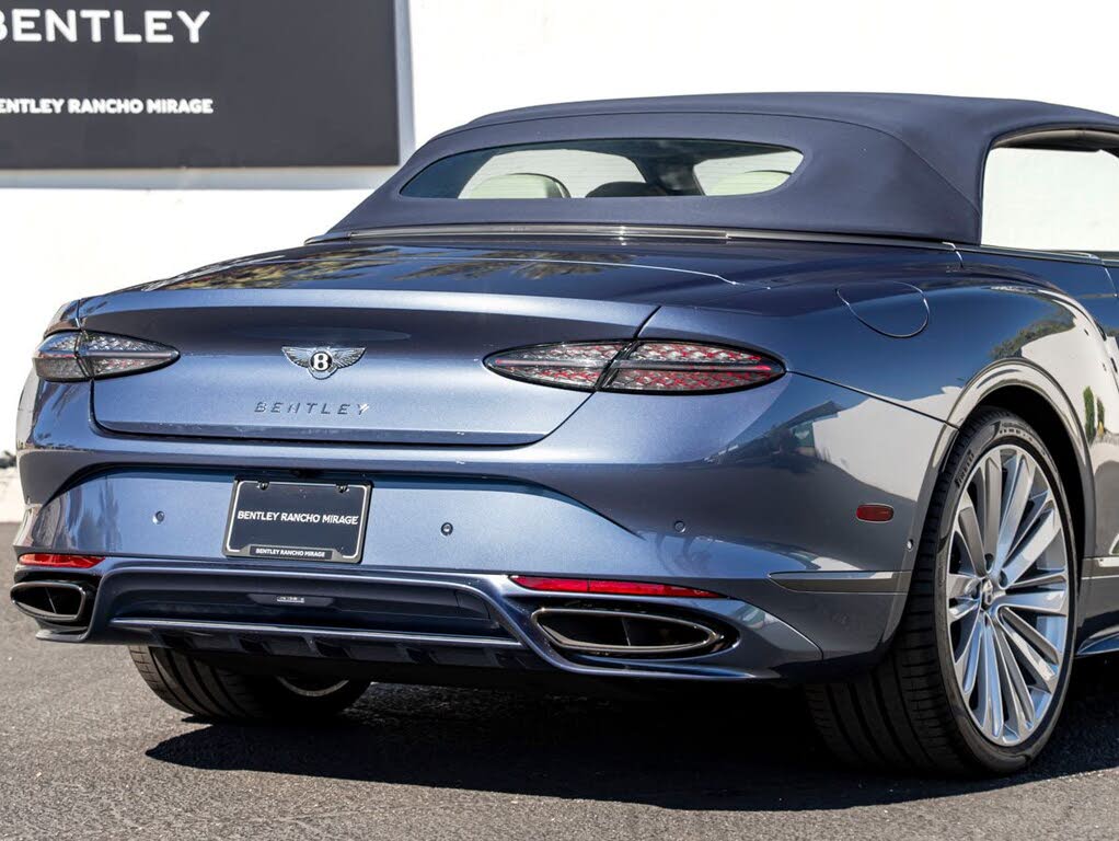 2026 Bentley Continental GTC Speed AWD photo 12