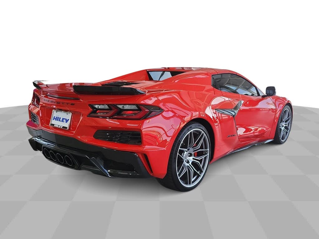2024 Chevrolet Corvette Z06 3LZ Convertible RWD photo 8