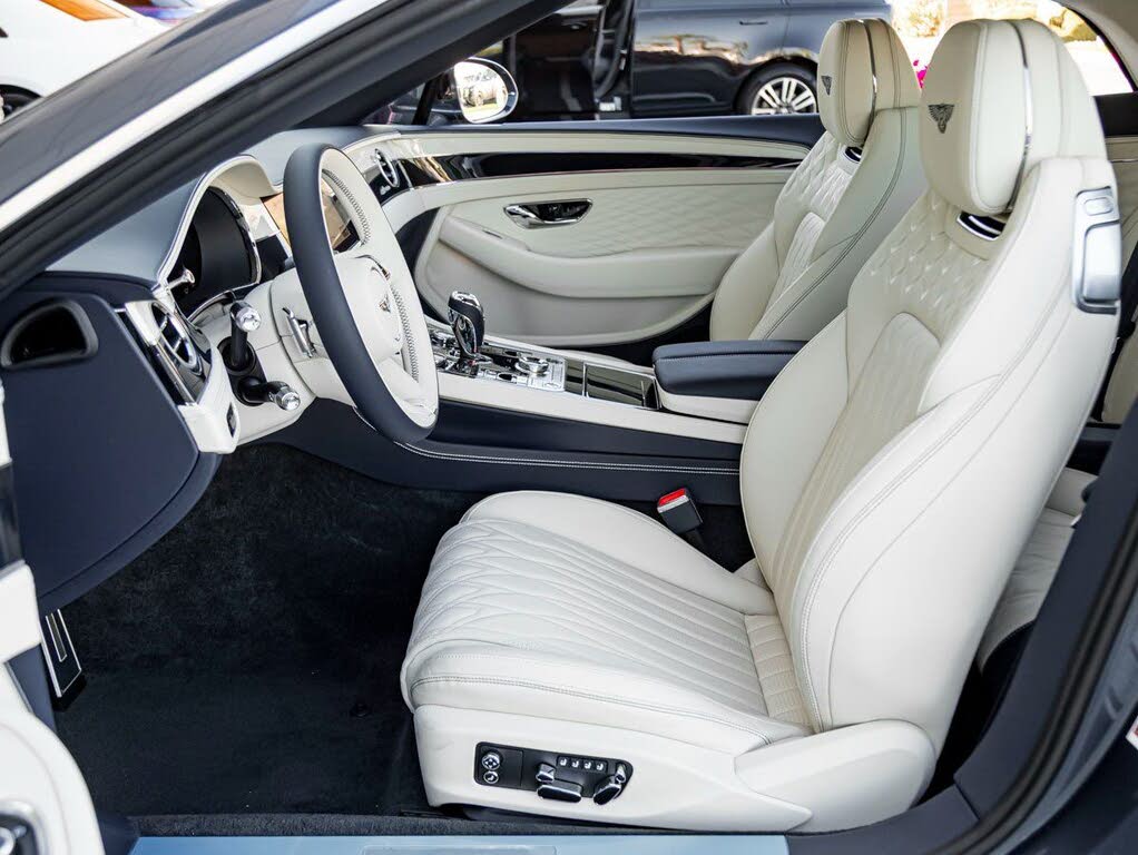2026 Bentley Continental GTC AWD photo 2