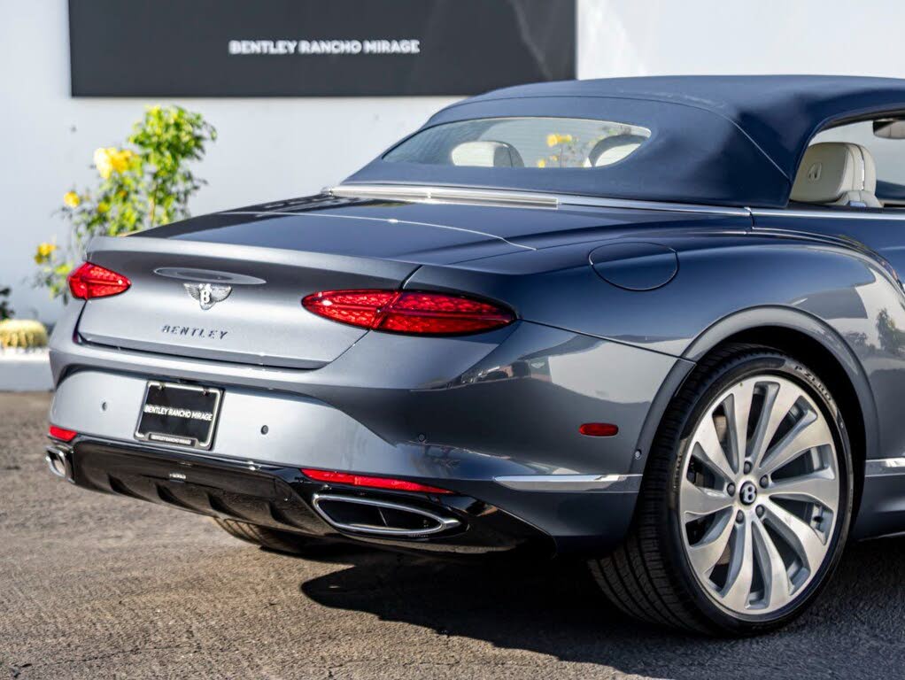 2026 Bentley Continental GTC AWD photo 12