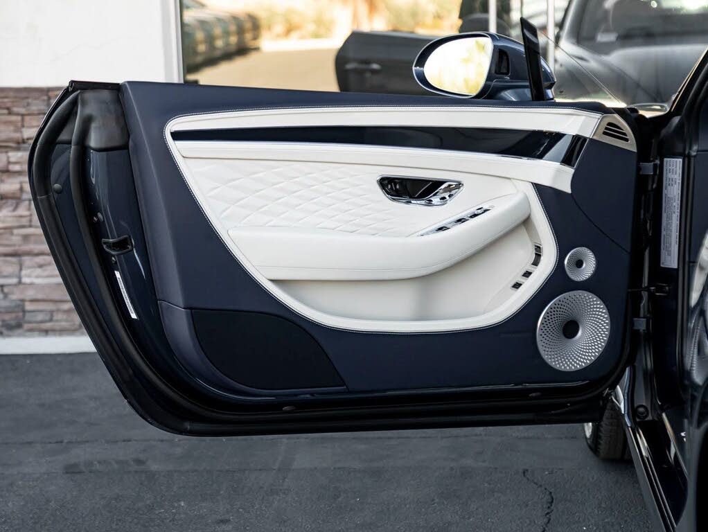 2026 Bentley Continental GTC AWD photo 15