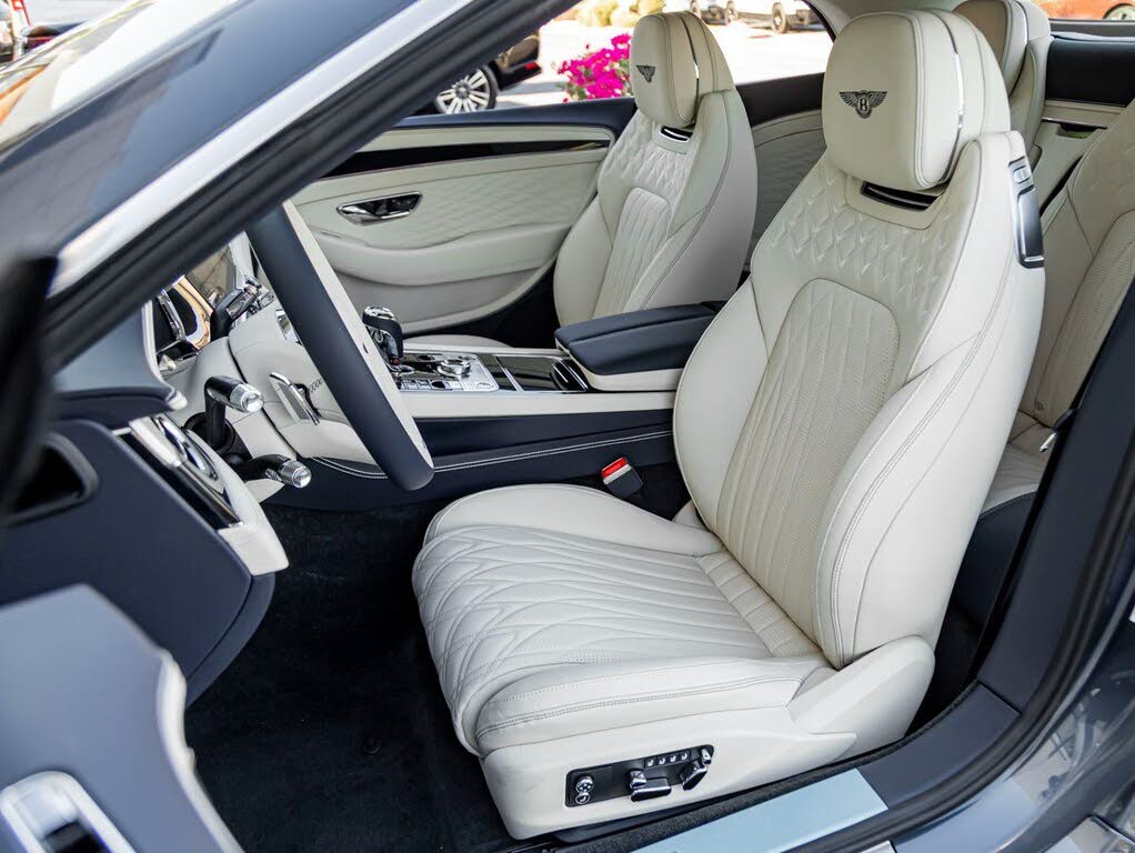 2026 Bentley Continental GTC AWD photo 16