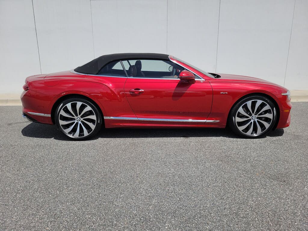 2026 Bentley Continental GTC Azure AWD photo 7