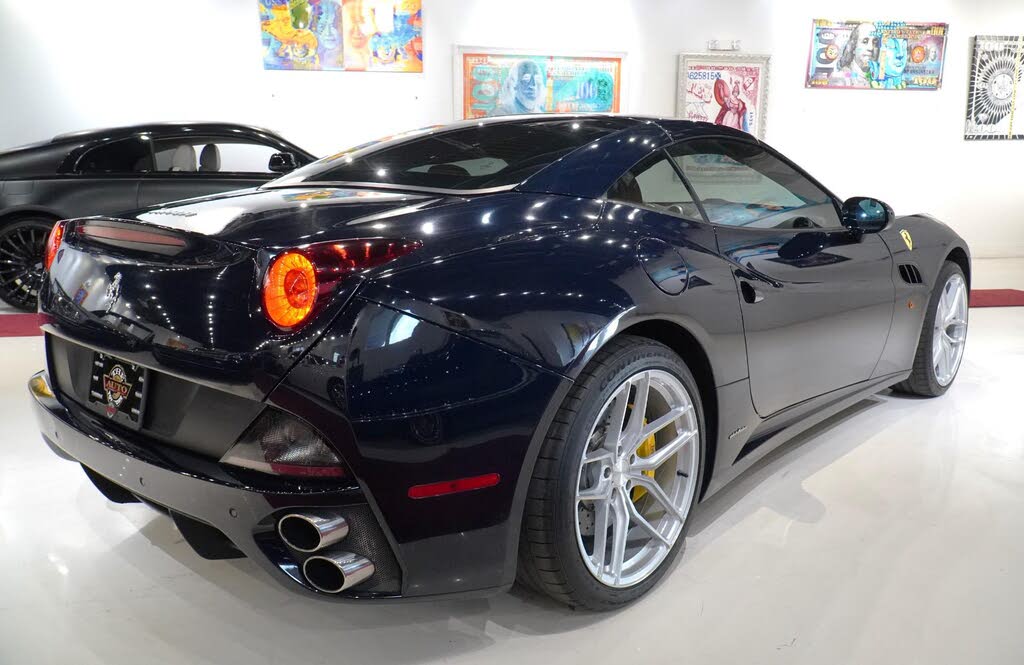2012 Ferrari California Roadster photo 15