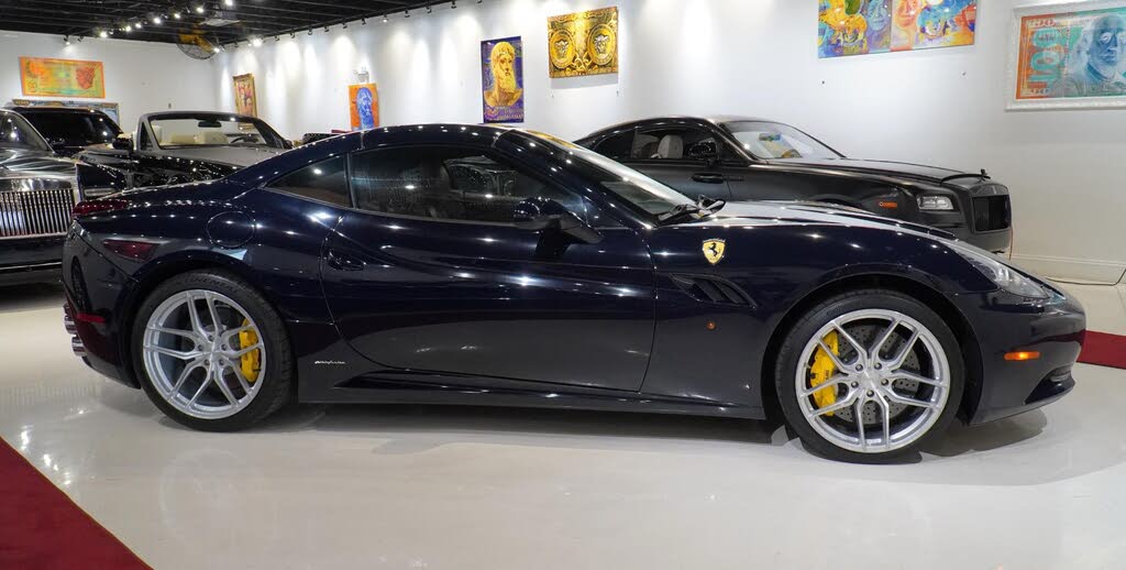 2012 Ferrari California Roadster photo 17