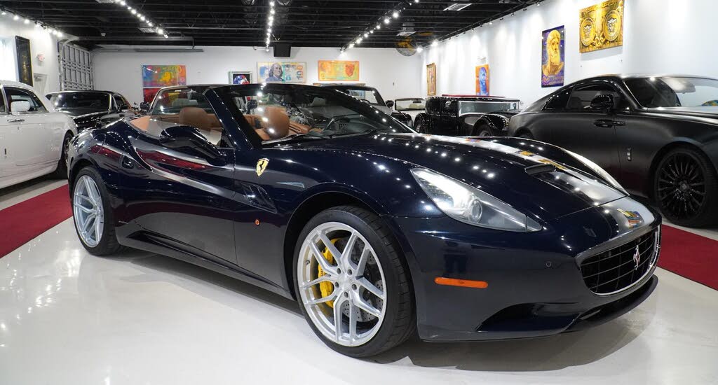 2012 Ferrari California Roadster photo 3