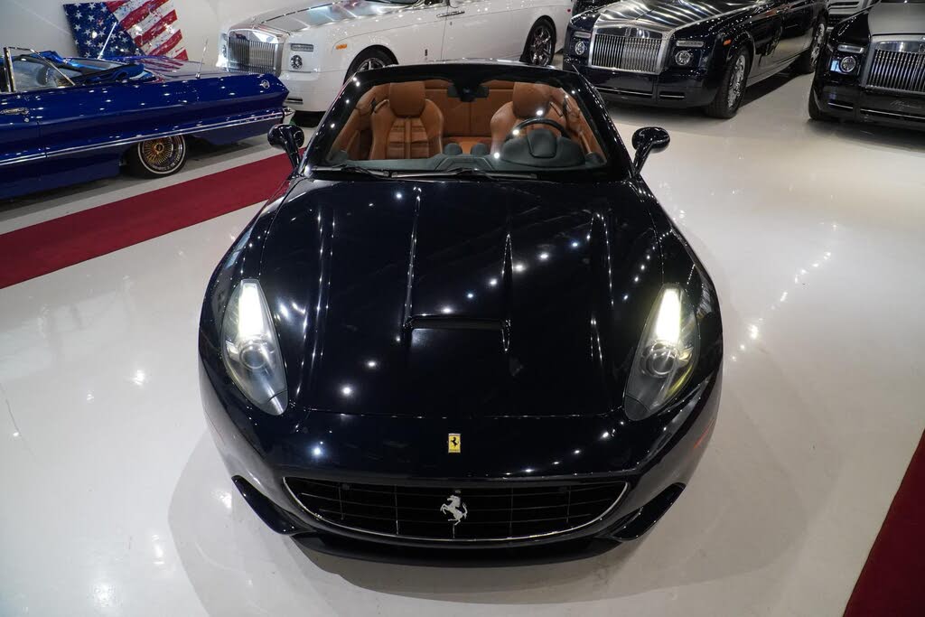 2012 Ferrari California Roadster photo 5
