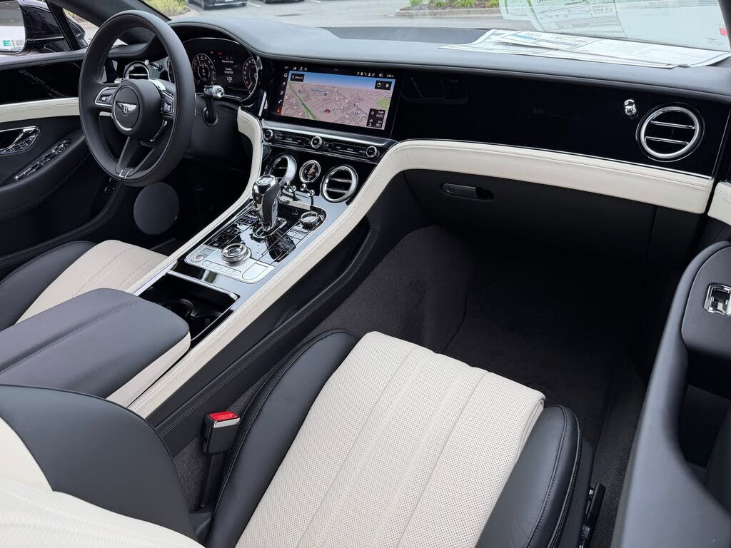 2026 Bentley Continental GT AWD photo 2