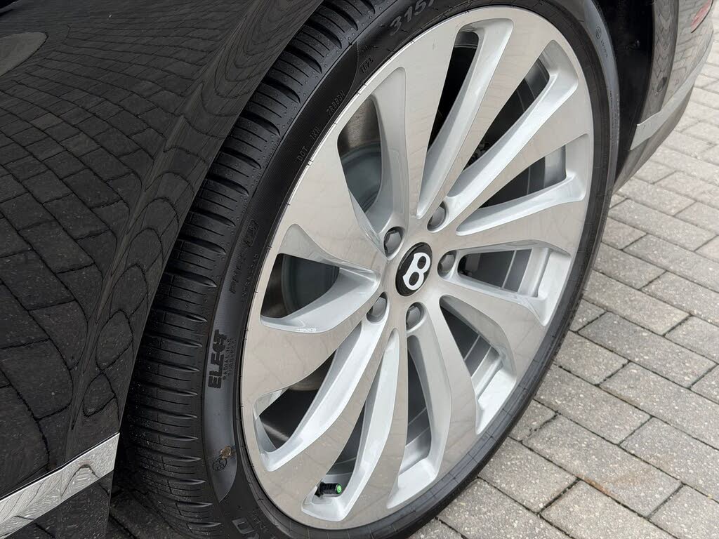 2026 Bentley Continental GT AWD photo 9