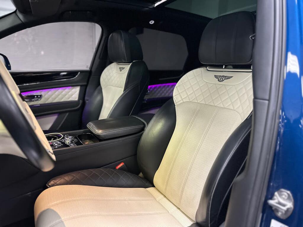 2018 Bentley Bentayga W12 Signature Edition AWD photo 17