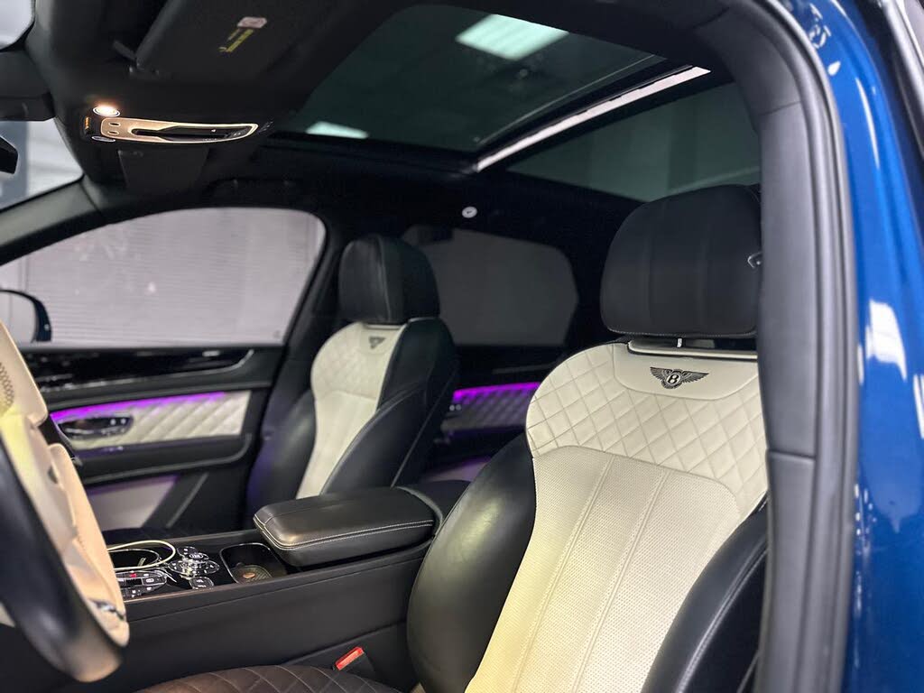 2018 Bentley Bentayga W12 Signature Edition AWD photo 18