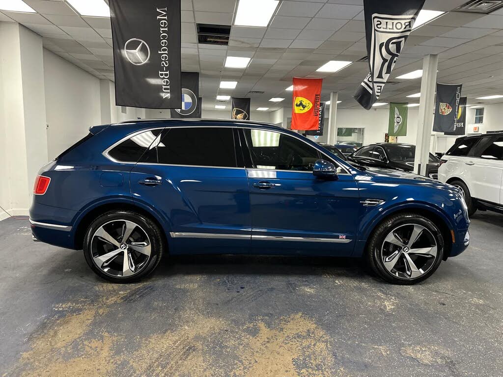 2018 Bentley Bentayga W12 Signature Edition AWD photo 5