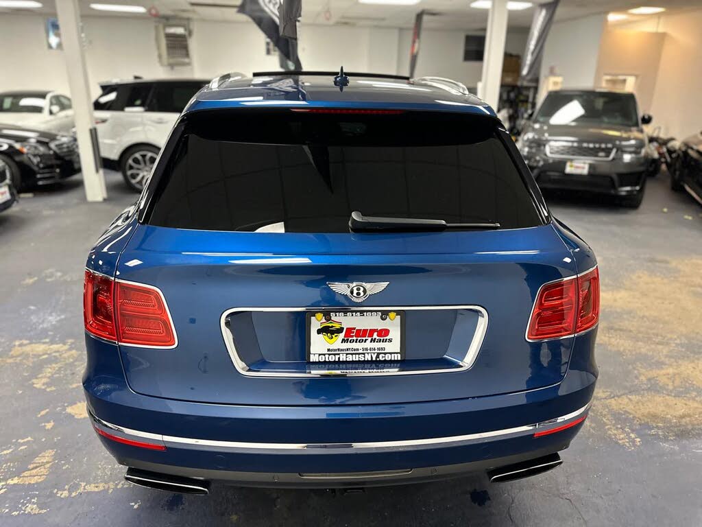 2018 Bentley Bentayga W12 Signature Edition AWD photo 8