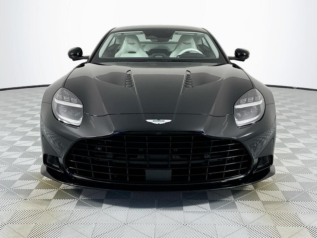 2026 Aston Martin Vanquish Coupe RWD photo 2