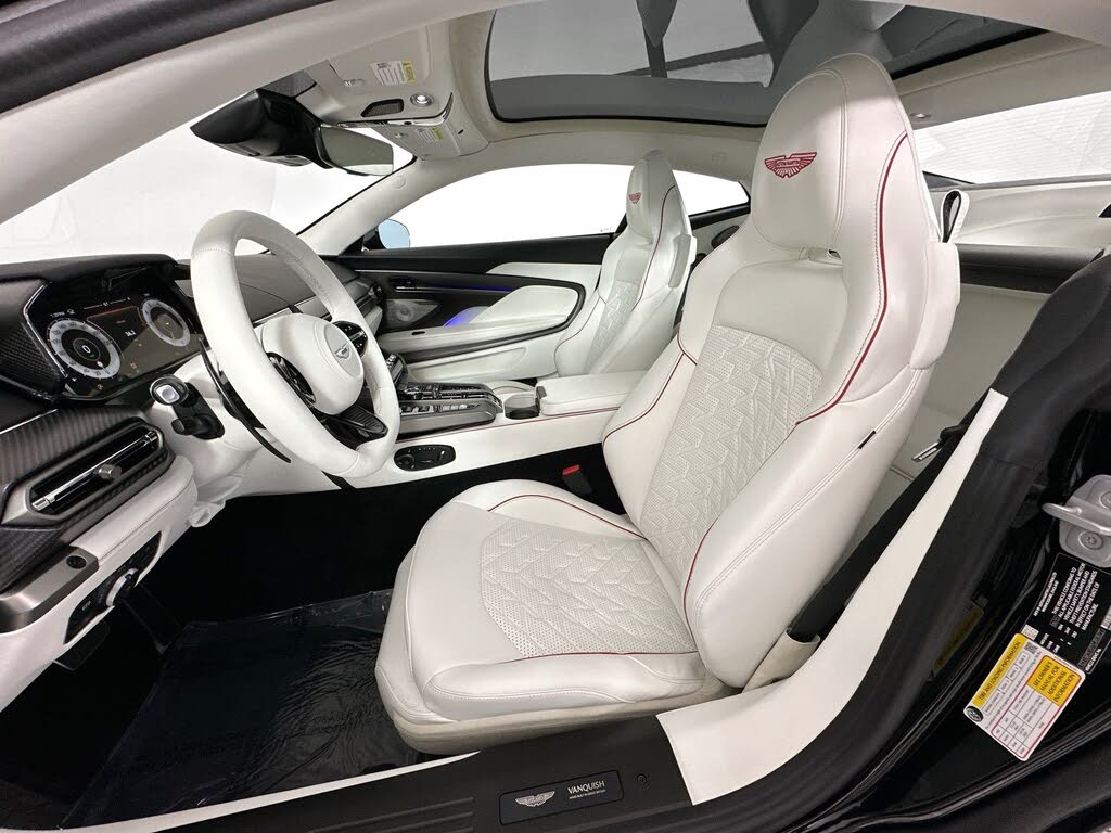 2026 Aston Martin Vanquish Coupe RWD photo 19