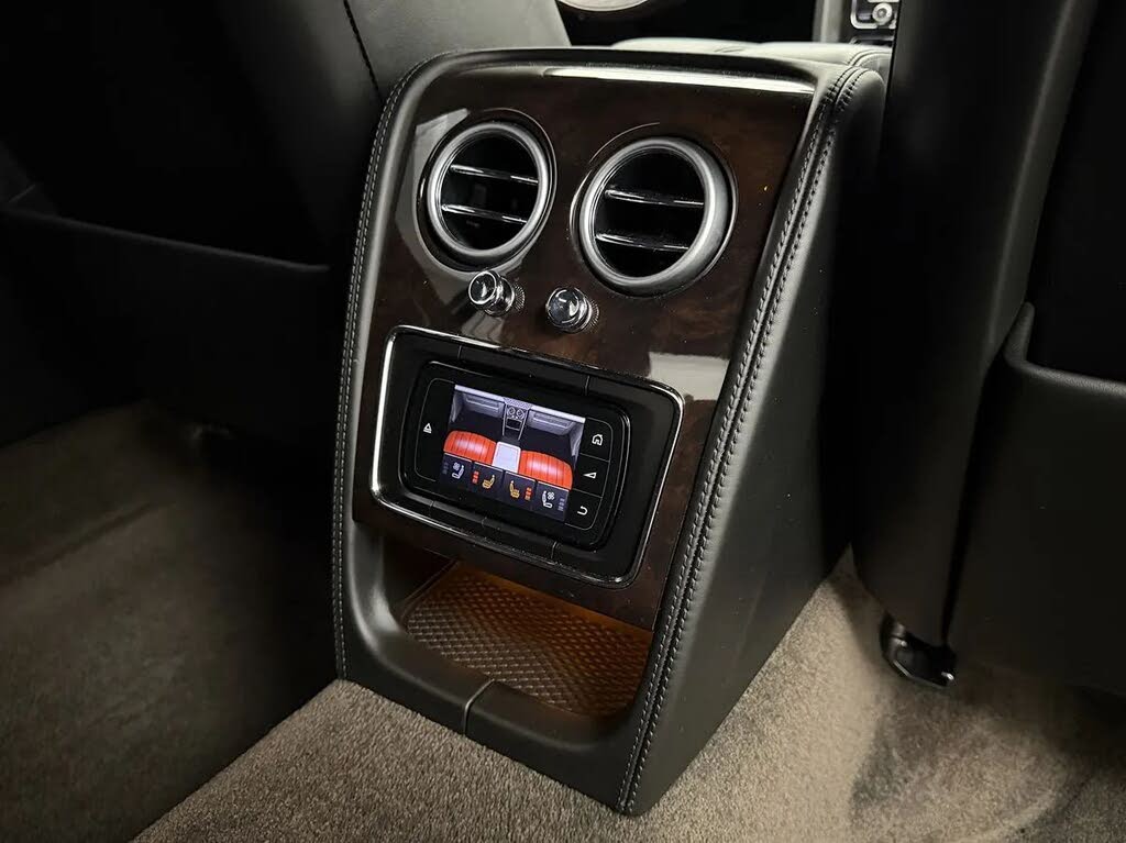 2015 Bentley Flying Spur V8 AWD photo 23