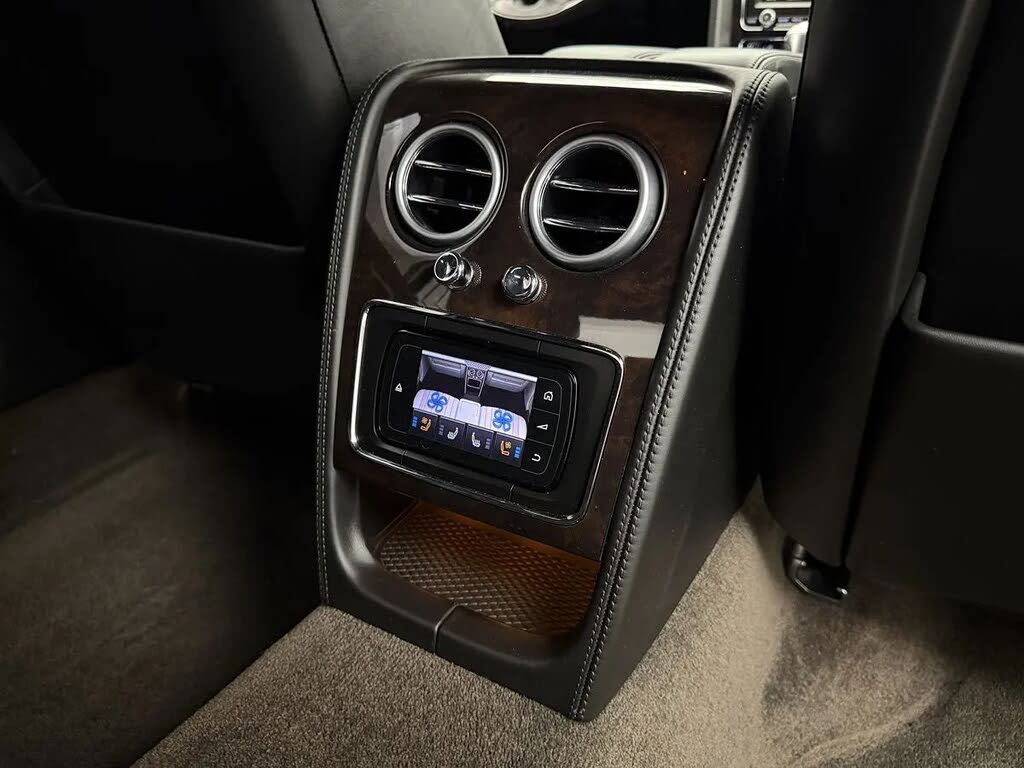 2015 Bentley Flying Spur V8 AWD photo 24