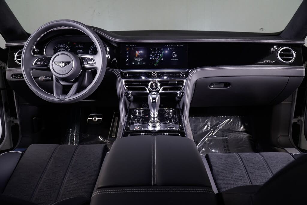 2026 Bentley Flying Spur Speed AWD photo 4