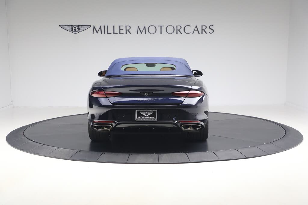 2026 Bentley Continental GTC Azure AWD photo 18