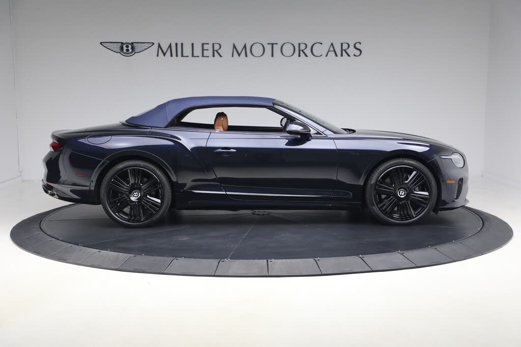 2026 Bentley Continental GTC Azure AWD photo 21