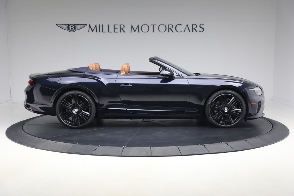 2026 Bentley Continental GTC Azure AWD photo 9