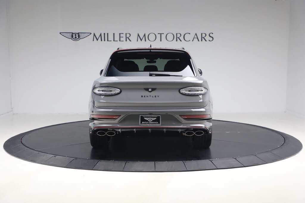 2026 Bentley Bentayga Speed V8 AWD photo 4