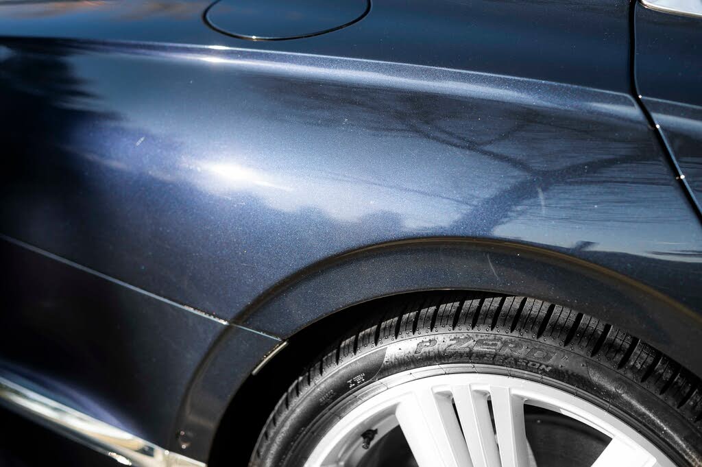 2026 Bentley Flying Spur Azure AWD photo 12