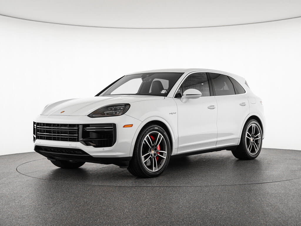 2024 Porsche Cayenne Turbo GT AWD