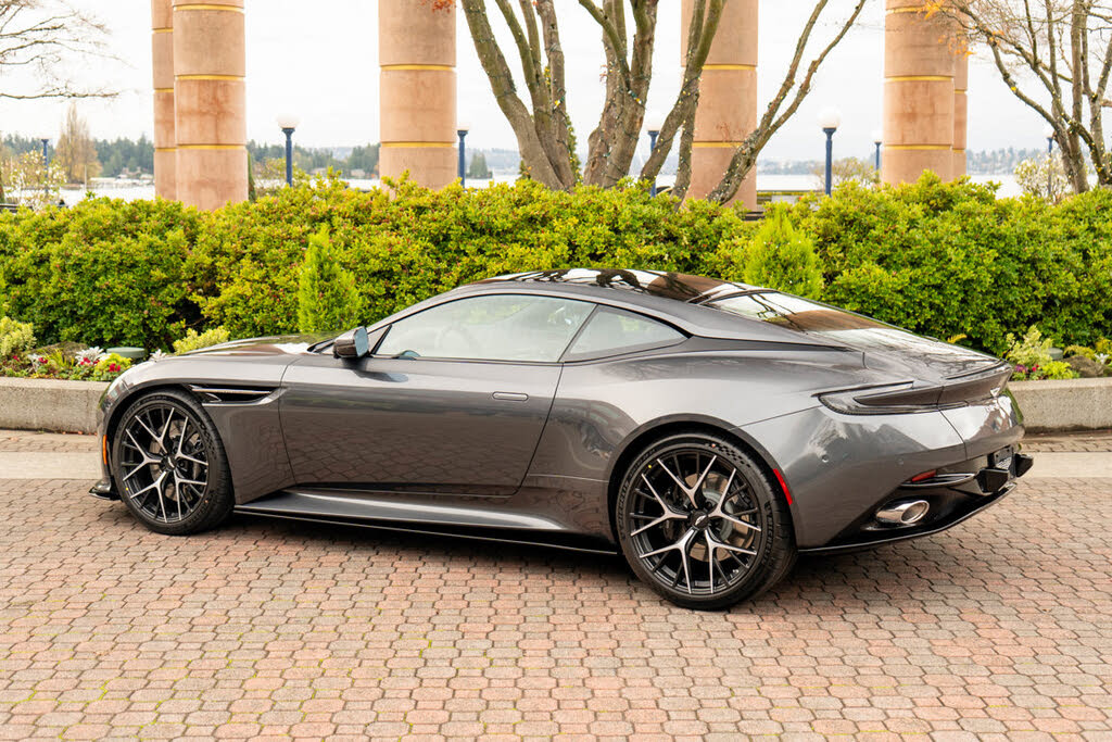 2026 Aston Martin DB12 V8 RWD photo 2