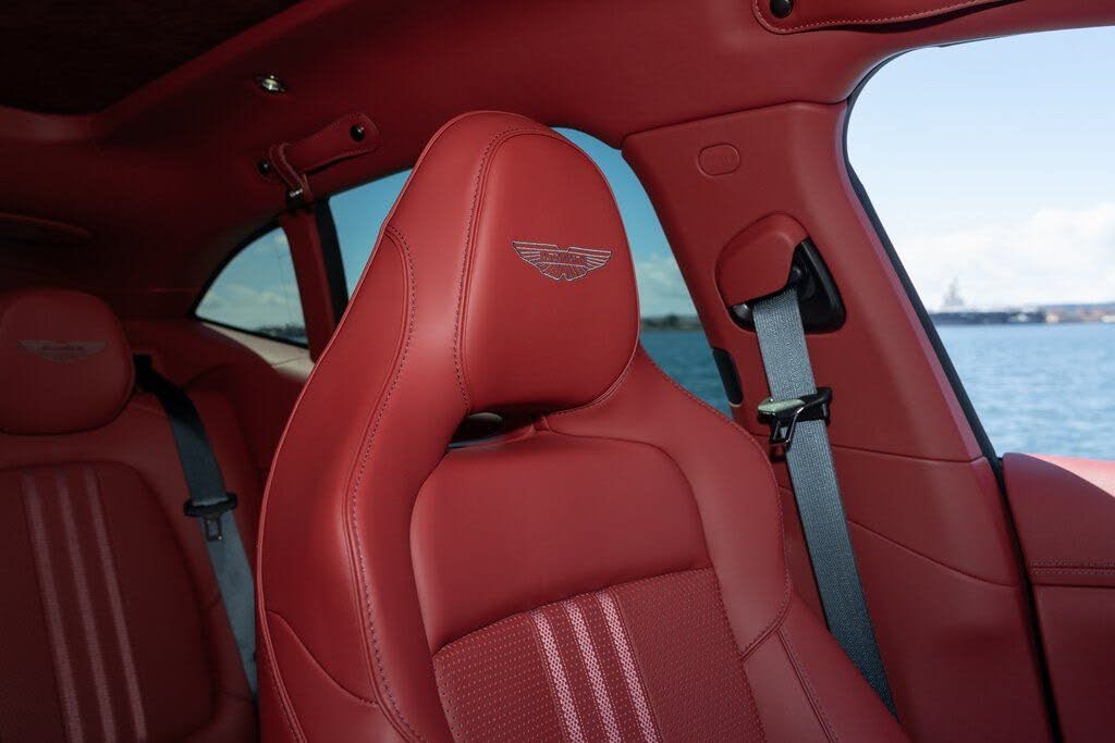 2026 Aston Martin DBX 707 AWD photo 22