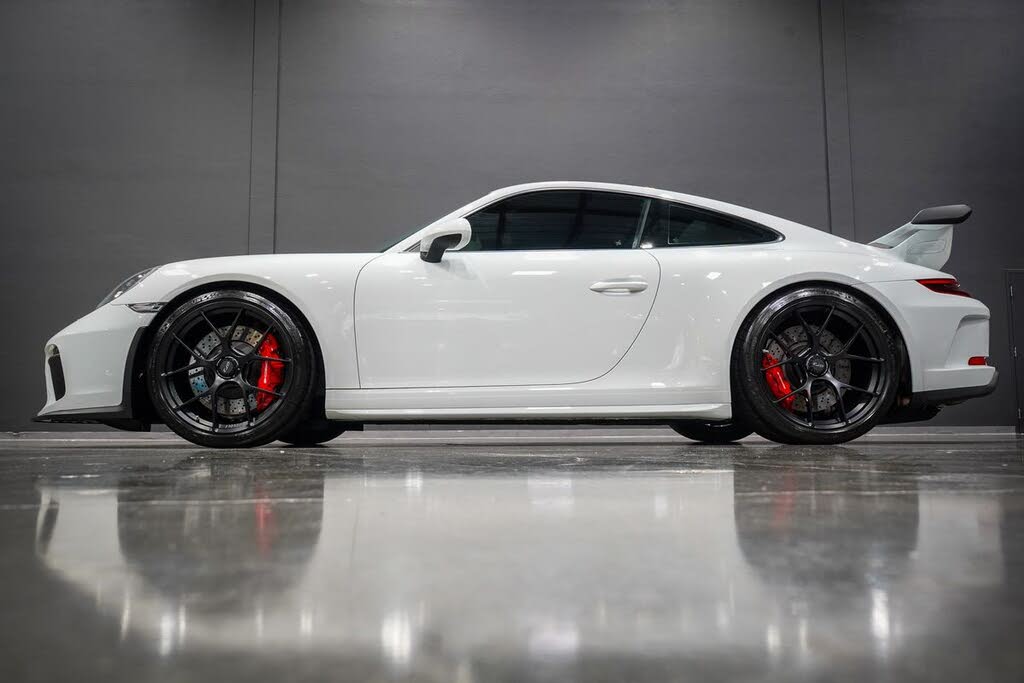 2018 Porsche 911 GT3 Coupe RWD