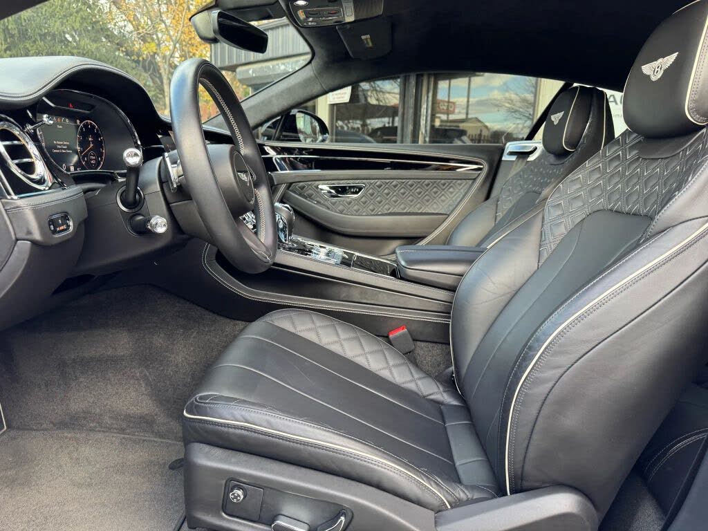 2022 Bentley Continental GT V8 AWD photo 16