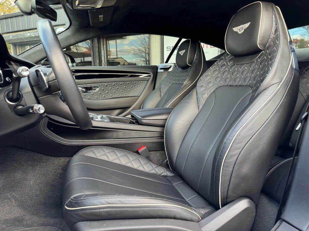 2022 Bentley Continental GT V8 AWD photo 17