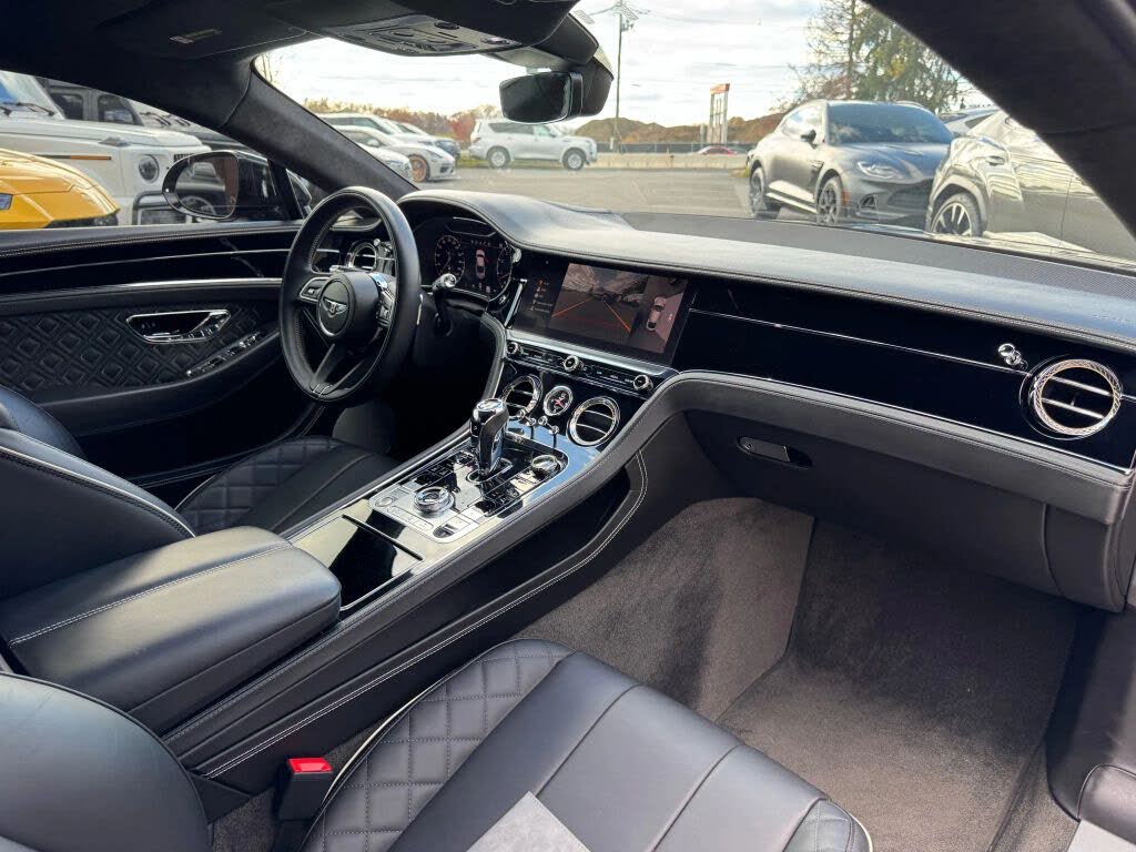 2022 Bentley Continental GT V8 AWD photo 22