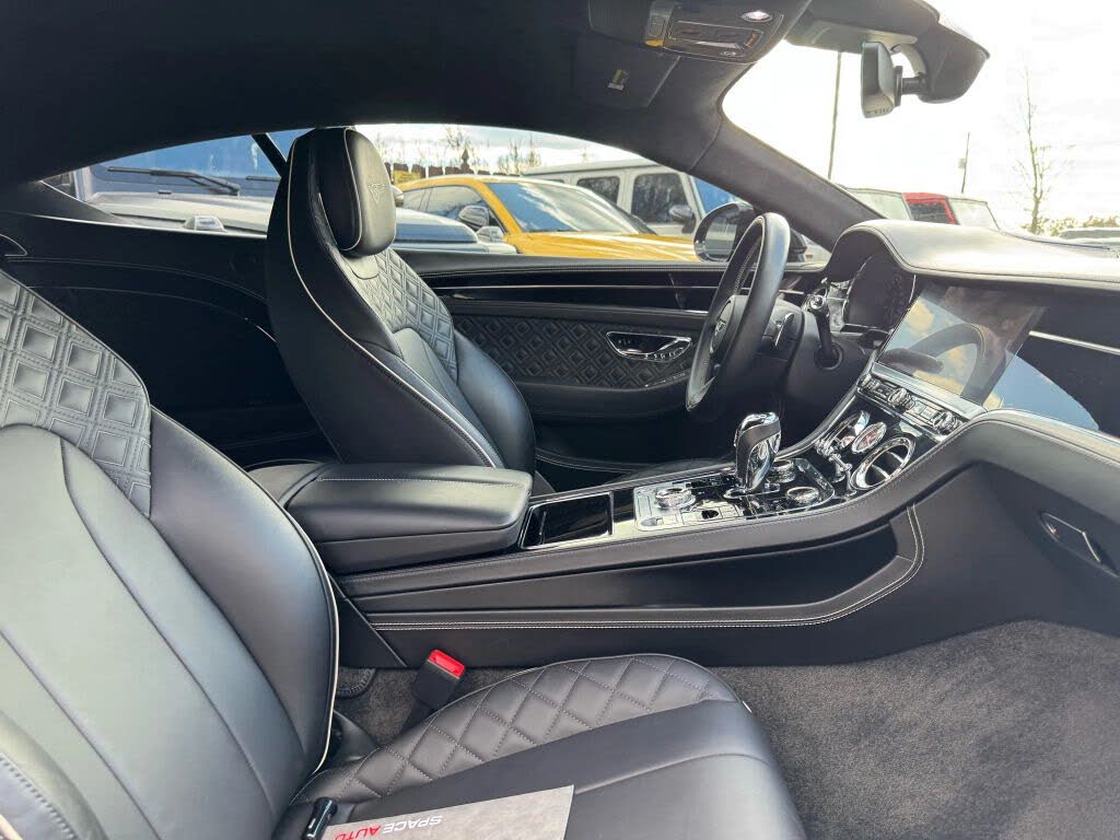 2022 Bentley Continental GT V8 AWD photo 23