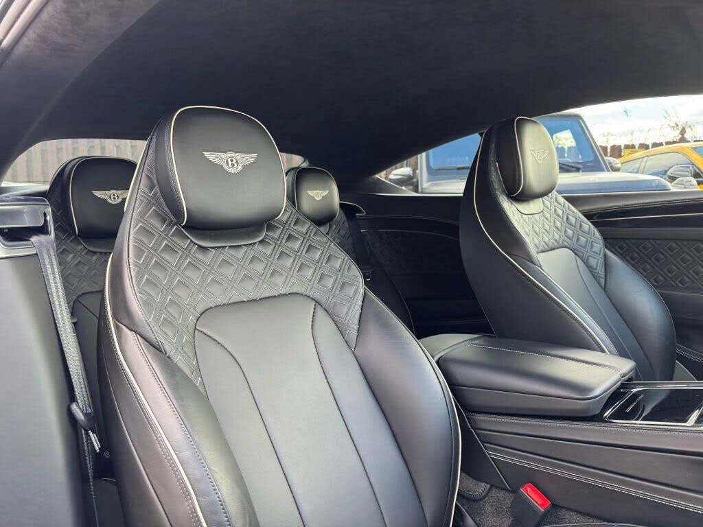 2022 Bentley Continental GT V8 AWD photo 24