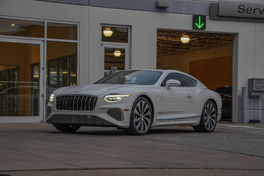 2026 Bentley Continental GT Azure AWD photo 12