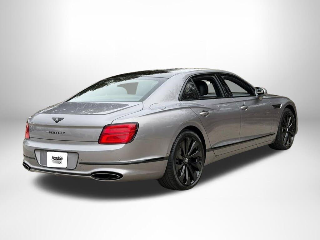 2026 Bentley Flying Spur AWD photo 12