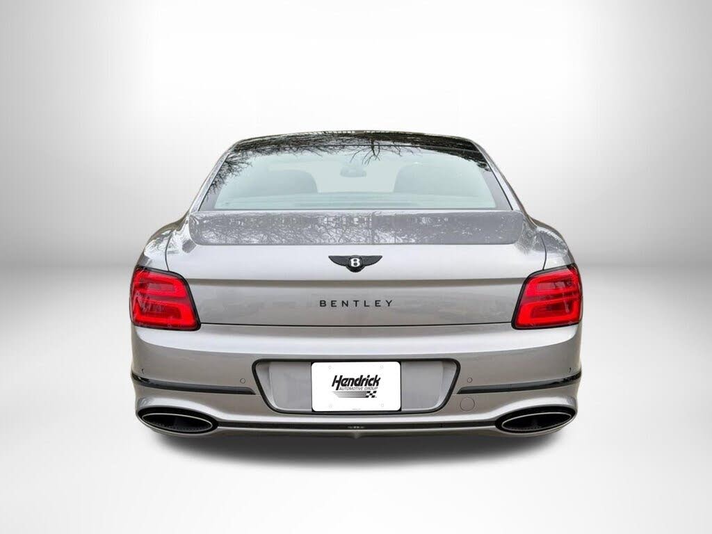 2026 Bentley Flying Spur AWD photo 13